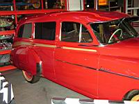 Automobile indeterminee, photo prise a Disneyland (3)